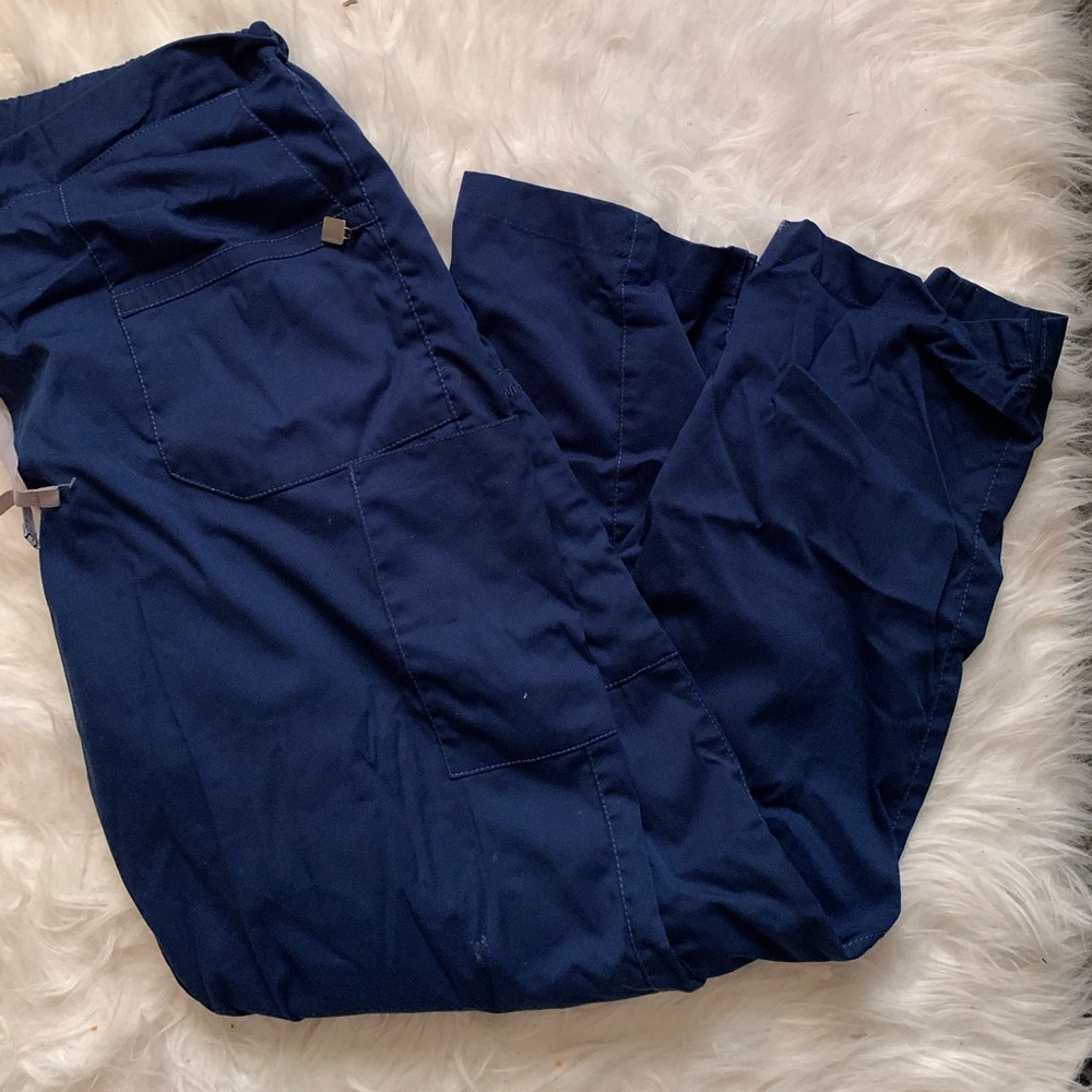 Scrub pants